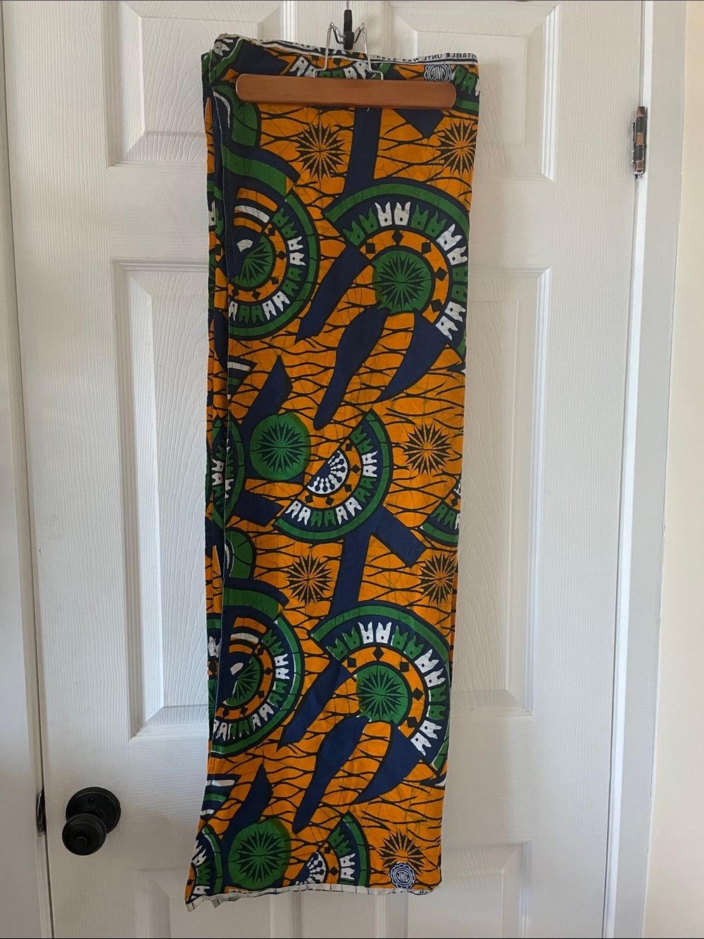 Beautiful African ethnic batik fabric boho sewing crafting